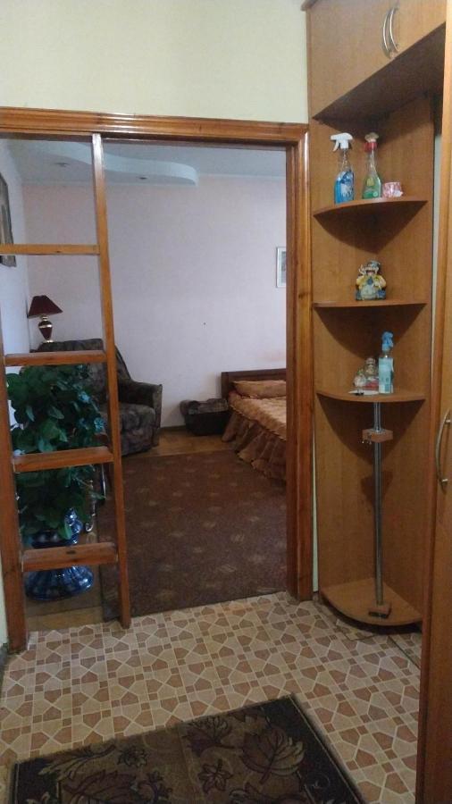 Flats Apartment Izyum Luaran gambar